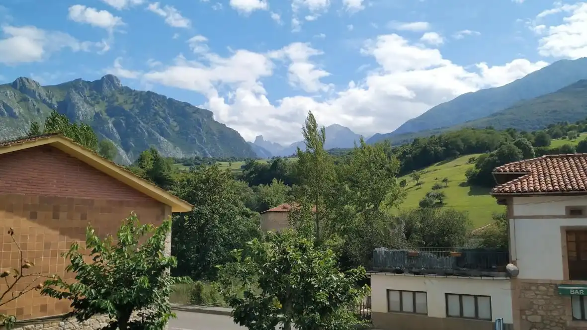 Vista exterior de Finca rústica en venta en Cabrales con Calefacción, Amueblado y Horno