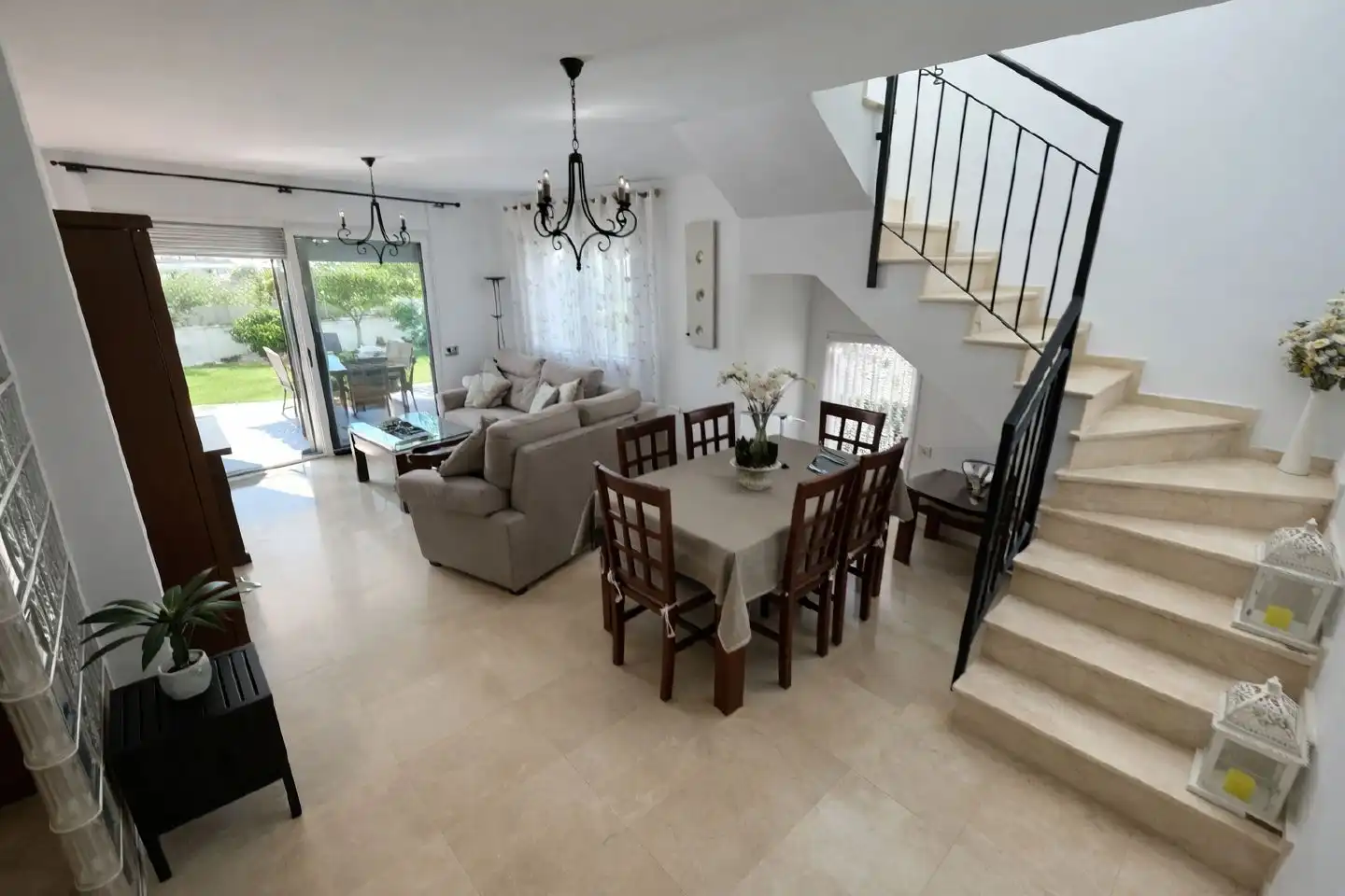 Detached house with pool for sale in Avenida Cañada Julián 10, imagen 4