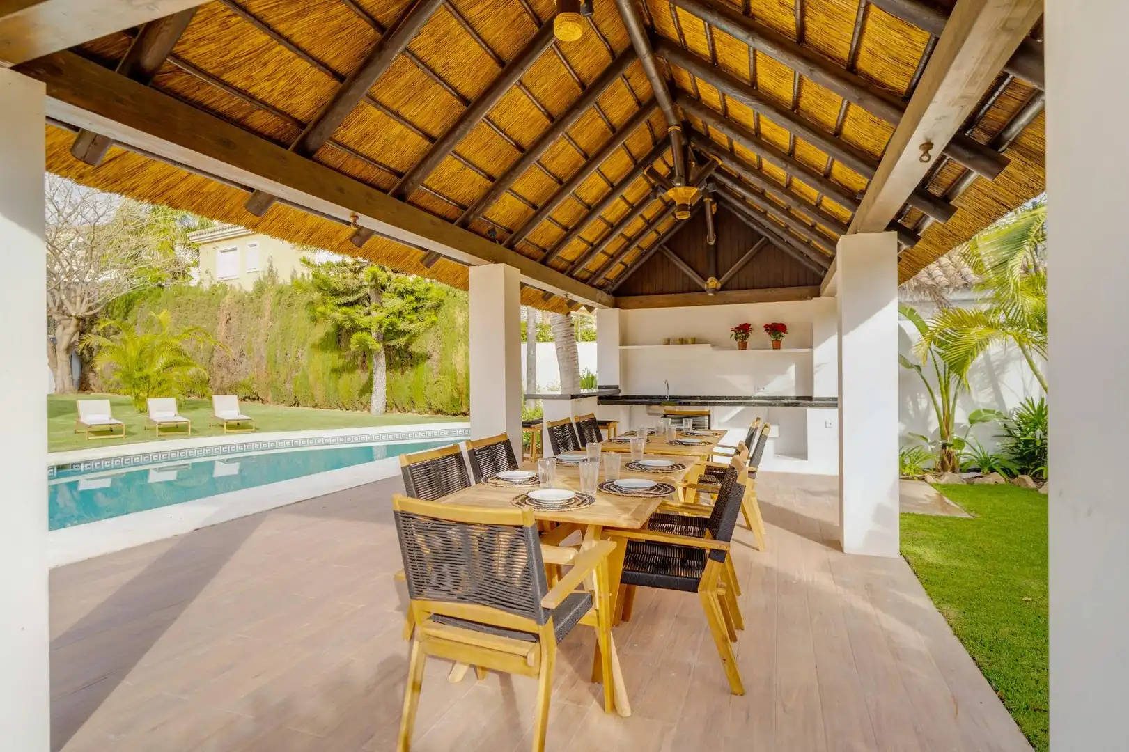Terraza de Casa o chalet en venta en Marbella con Aire acondicionado, Jardín privado y Terraza