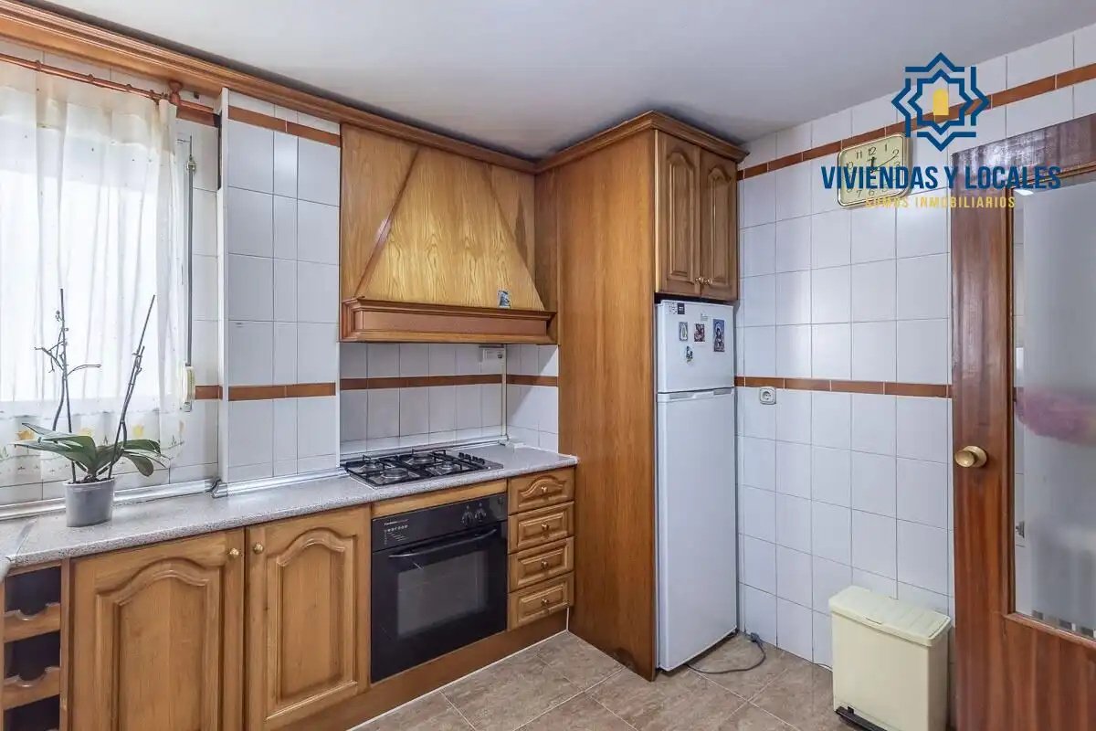 Piso con ascensor en venta en Calle MARQUES DE MONDEJAR, imagen 9