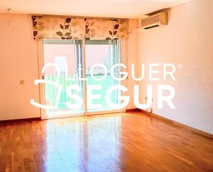 Bedroom of Flat to rent in Vilanova i la Geltrú  with Air Conditioner, Heating and Terrace