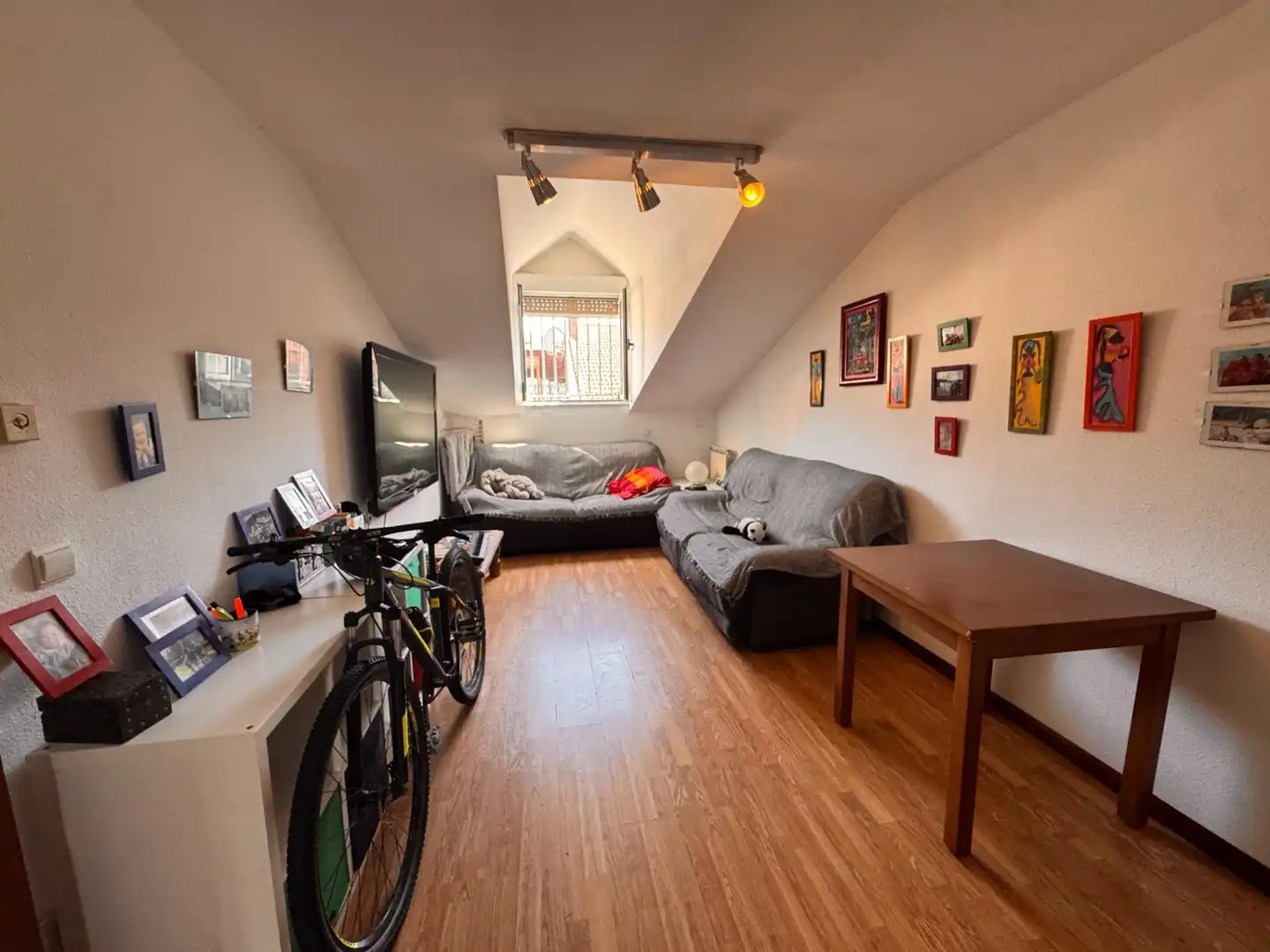Sala de estar de Piso en venta en Cangas de Onís