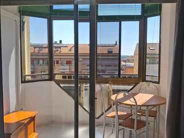 Appartamento con ascensore in affitto a Centro