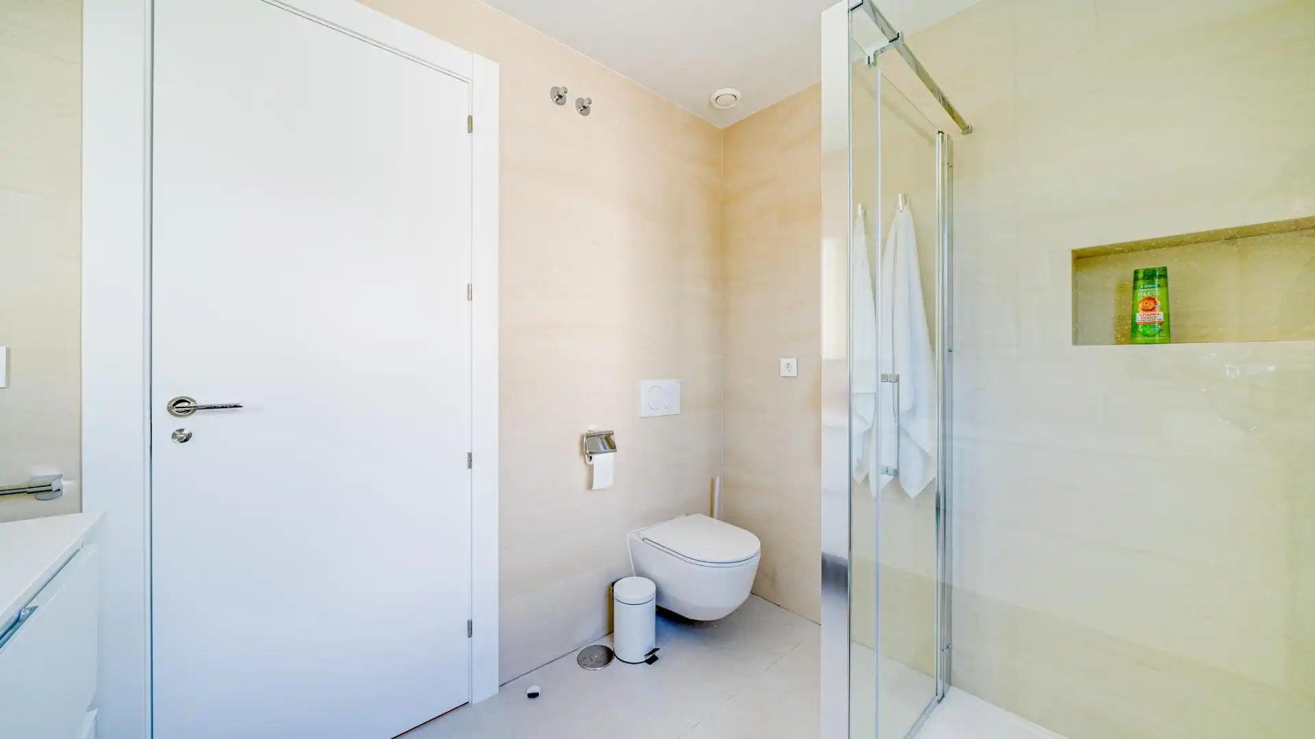 Chalet con piscina en alquiler en Golf Bahía, imagen 32