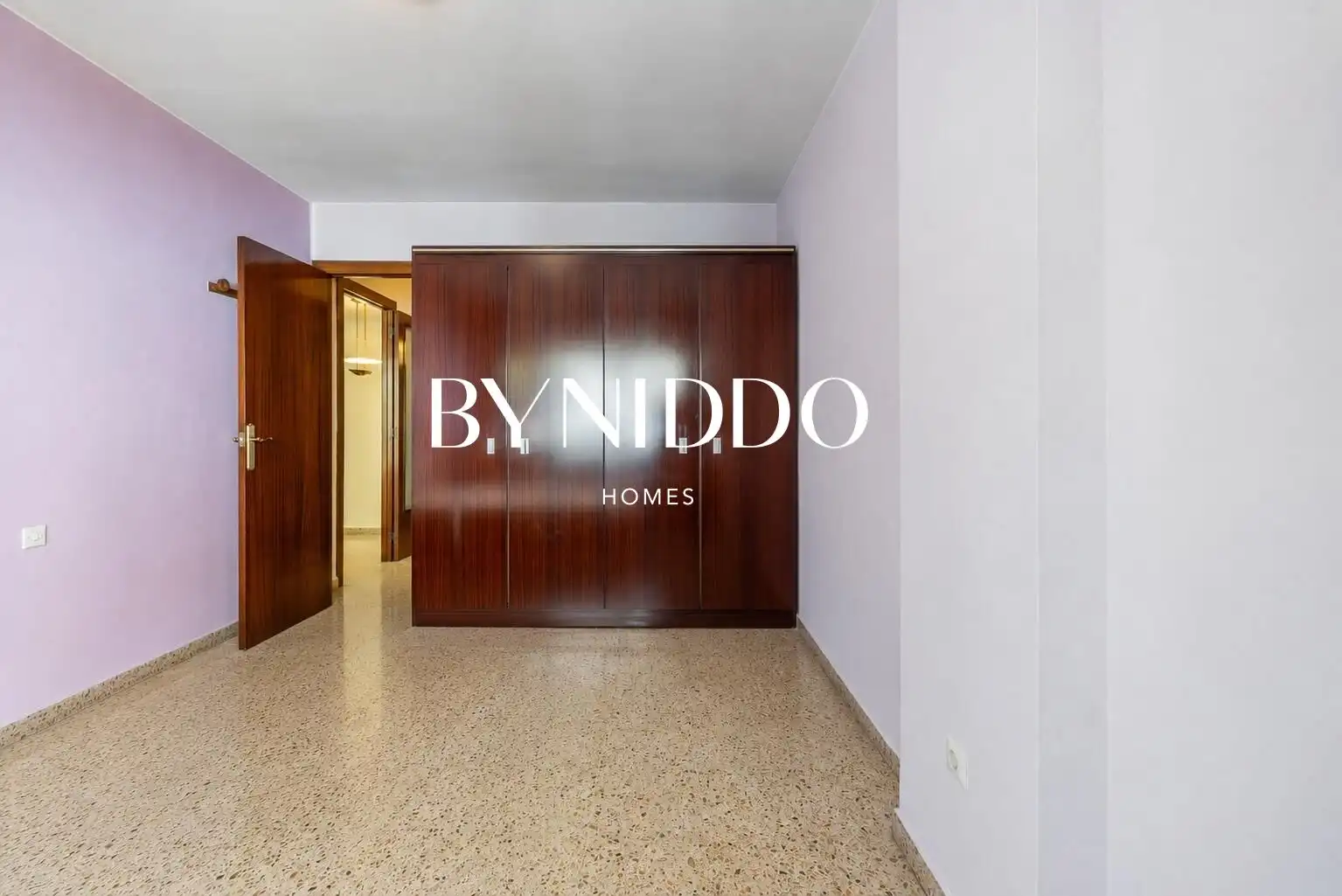 Habitación de Piso en venta en Sant Cugat del Vallès con Aire acondicionado, Calefacción y Amueblado