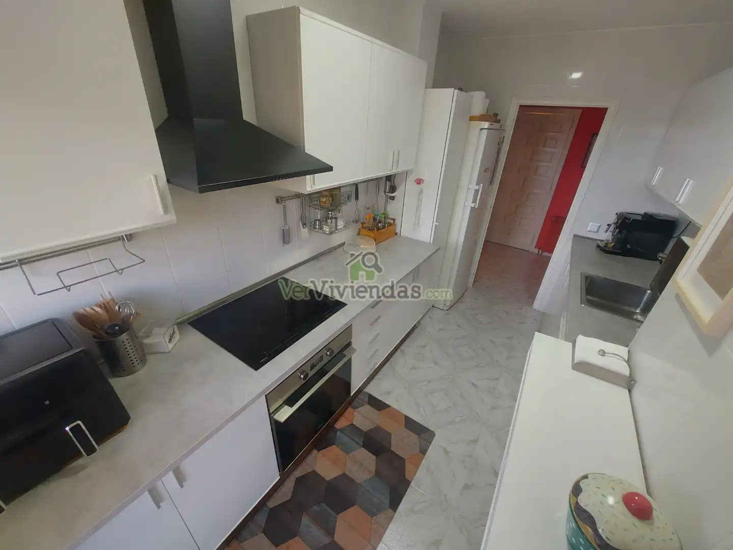 Cocina de Casa o chalet en venta en Vallirana con Calefacción, Jardín privado y Terraza