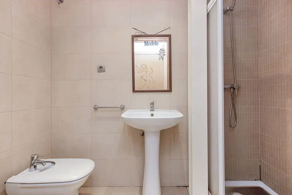 Bathroom of Flat for sale in Blanes