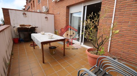Foto 5 de Casa adosada en venda a Carrer Joaquim Torres García, Vista Alegre, Mataró