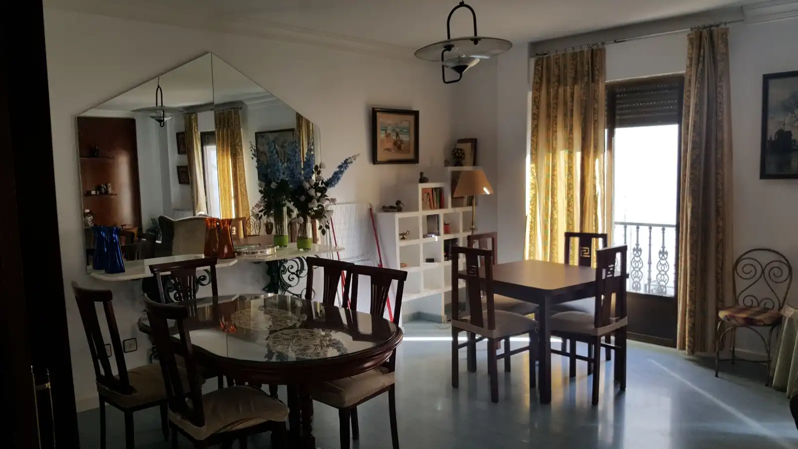 Flat with terrace to rent in Calle Cózar
