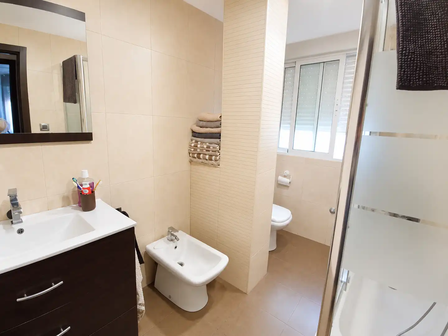 Bathroom of Flat for rent in Córdoba  with Air Conditioner, Heating and Terrace