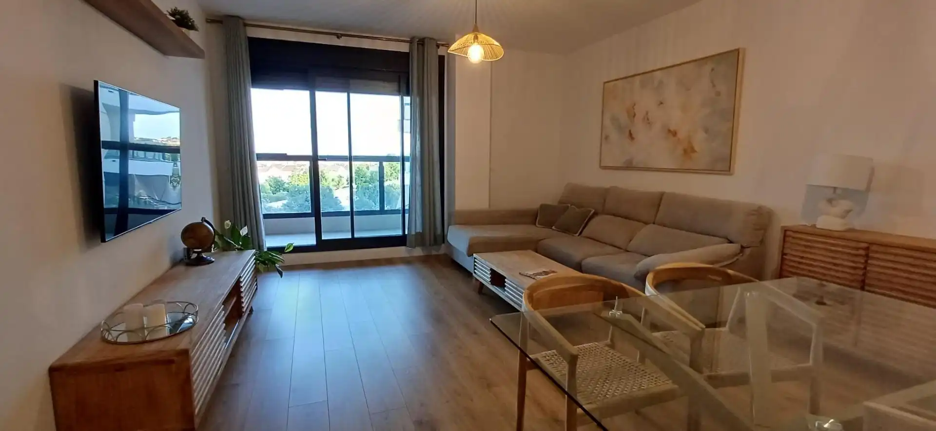 Sala d'estar de Pis en venda en Mairena del Aljarafe amb Aire condicionat, Calefacció i Parquet