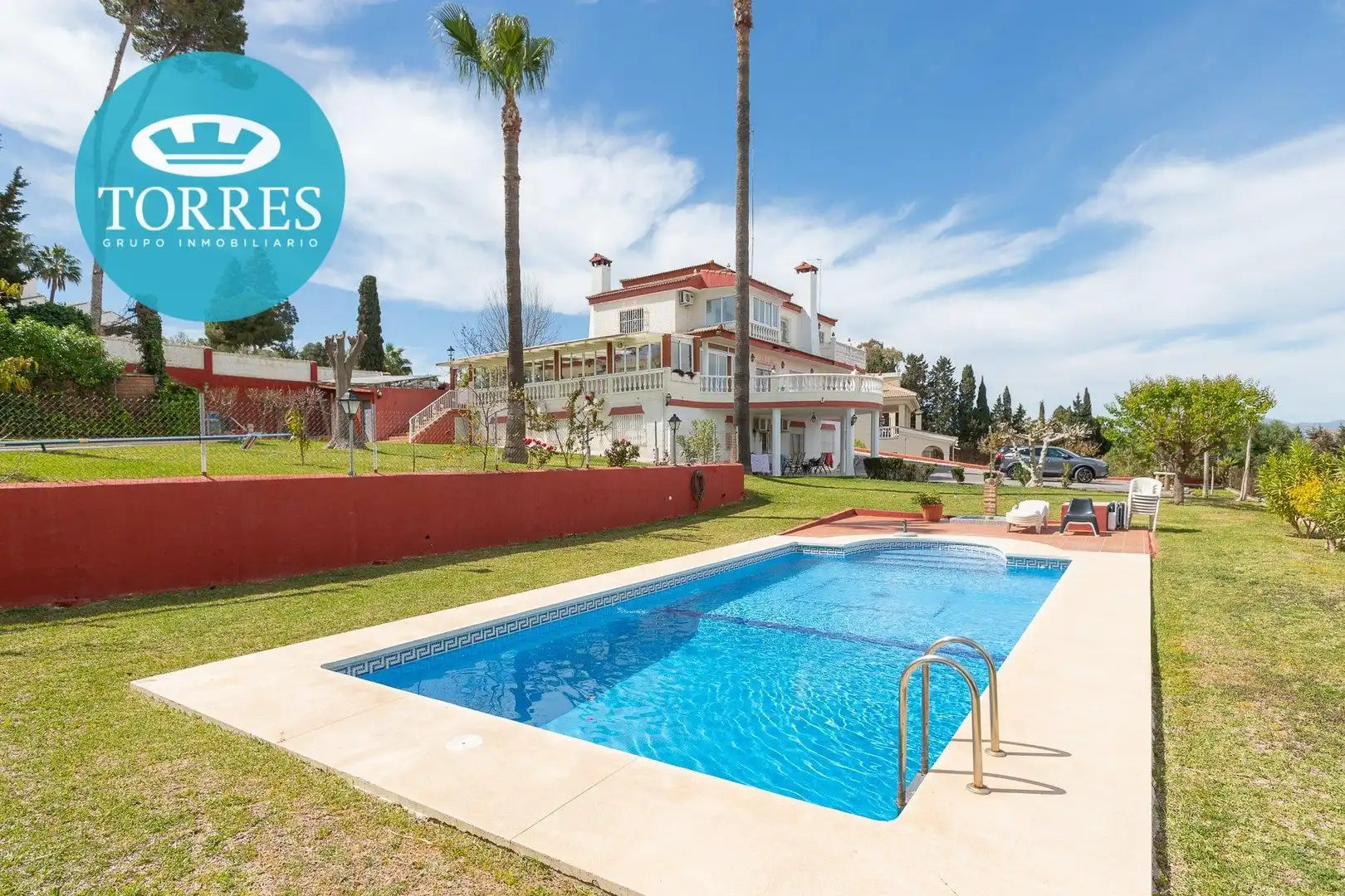 Vista exterior de Casa o chalet en venta en Málaga con Calefacción, Jardín privado y Terraza