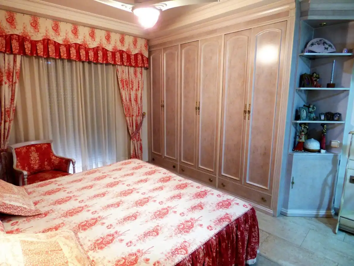 Habitación de Casa o chalet en venta en Crevillent con Aire acondicionado, Terraza y Trastero