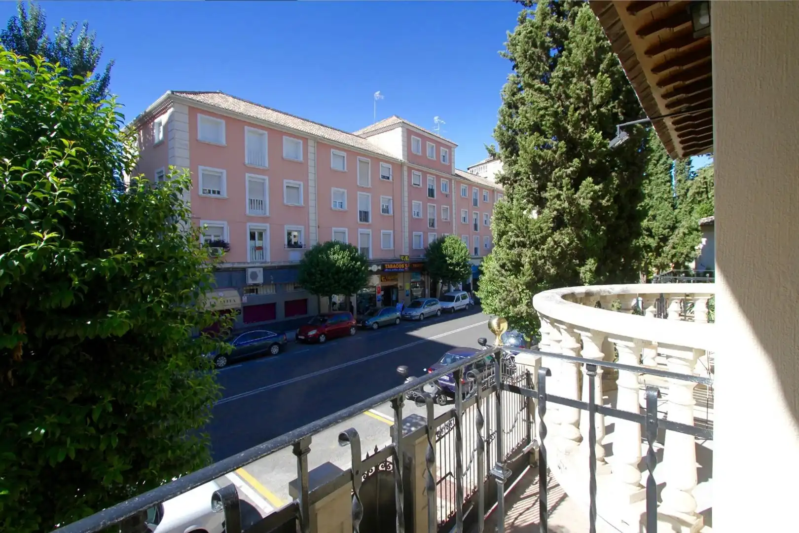 Villa con terrazza in vendita a Genil, imagen 20