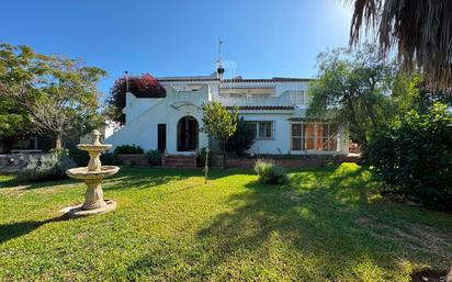 Jardí de Casa o xalet en venda en Conil de la Frontera amb Aire condicionat i Piscina