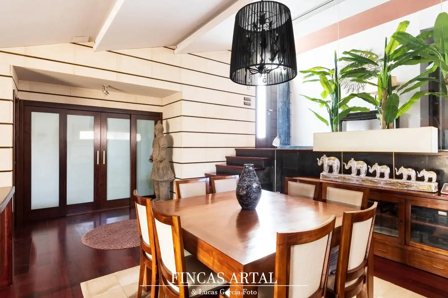 Comedor de Casa o chalet en venta en Zaragoza con Aire acondicionado, Calefacción y Jardín privado
