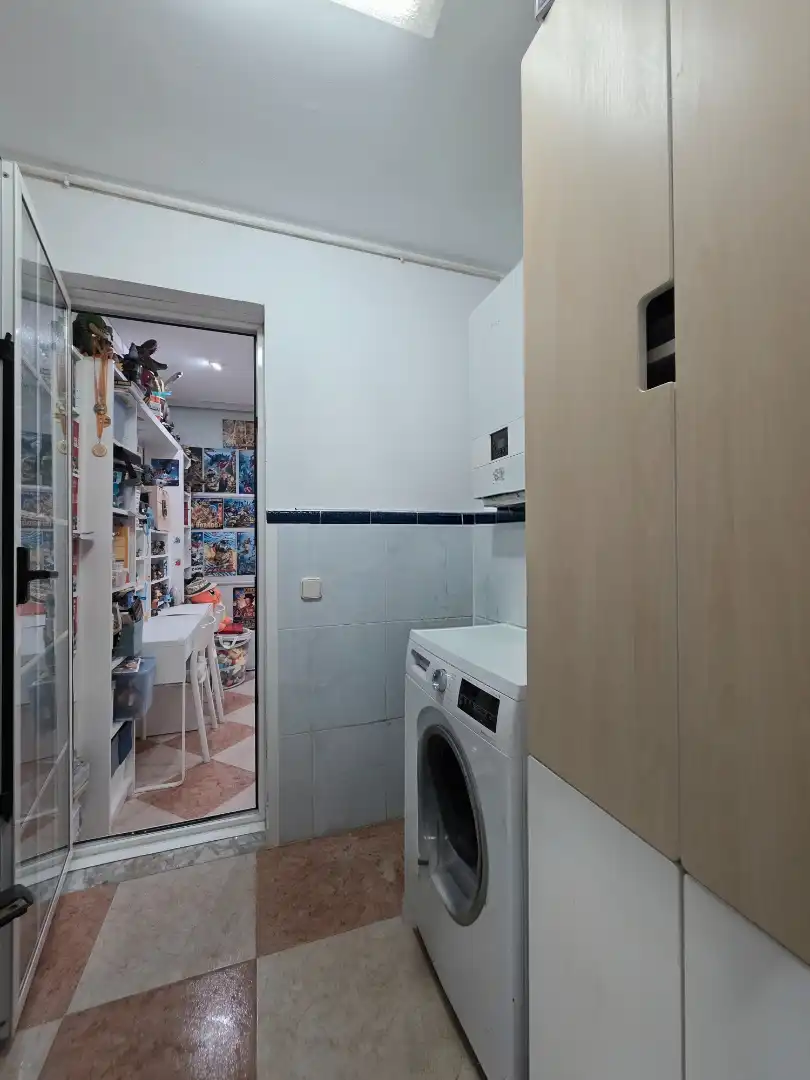 Küche von Erdgeschoss zum Verkauf in Barcelona mit Heizung, Terrasse und Möbliert