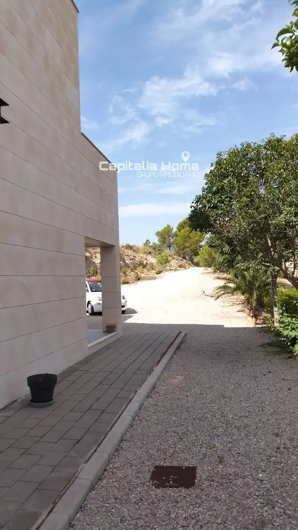 Vista exterior de Casa o xalet en venda en Relleu amb Aire condicionat, Calefacció i Piscina