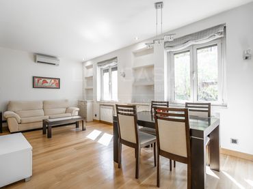 Piso con ascensor en venta en Calle del Pretil de los Consejos