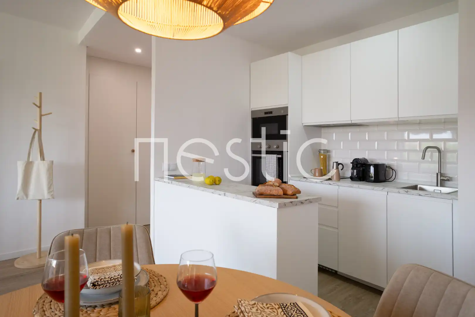 Cocina de Apartamento de alquiler en Madrid con Aire acondicionado, Calefacción y Amueblado