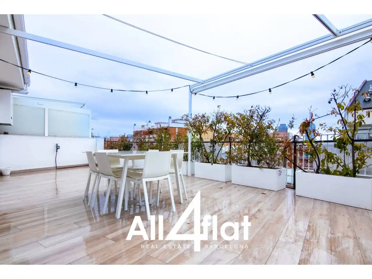 Terrace of Attic for rent in Barcelona  with Air Conditioner, Heating and Parquet flooring