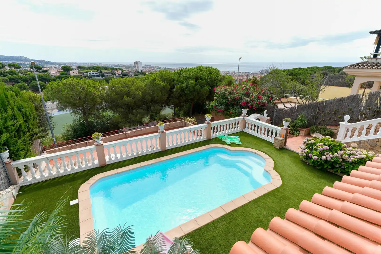 Casa con terraza en venta en Calella, imagen 3