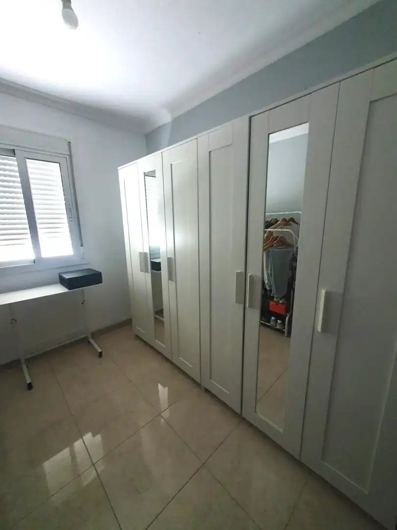 Habitación de Piso de alquiler en Alcalá de Guadaira con Aire acondicionado, Terraza y Amueblado