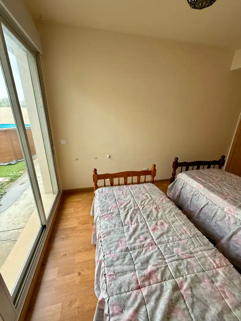 Bedroom of Houses for sale in Burguillos de Toledo  with Air Conditioner, Heating and Private garden