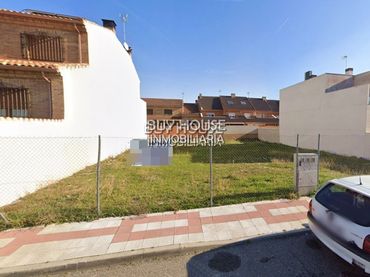 Terreny residencial en venda a Parque Manuel de Vega - Carretera de Ugena