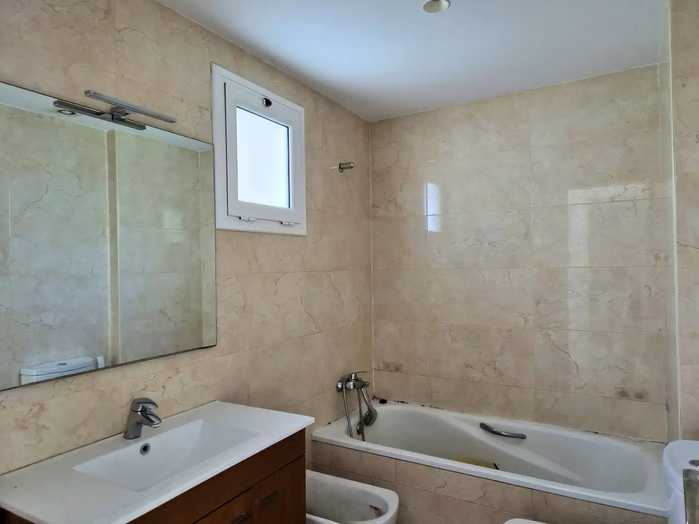 Bathroom of Duplexes for sale in Castelldefels  with Heating, Parquet flooring and Terrace