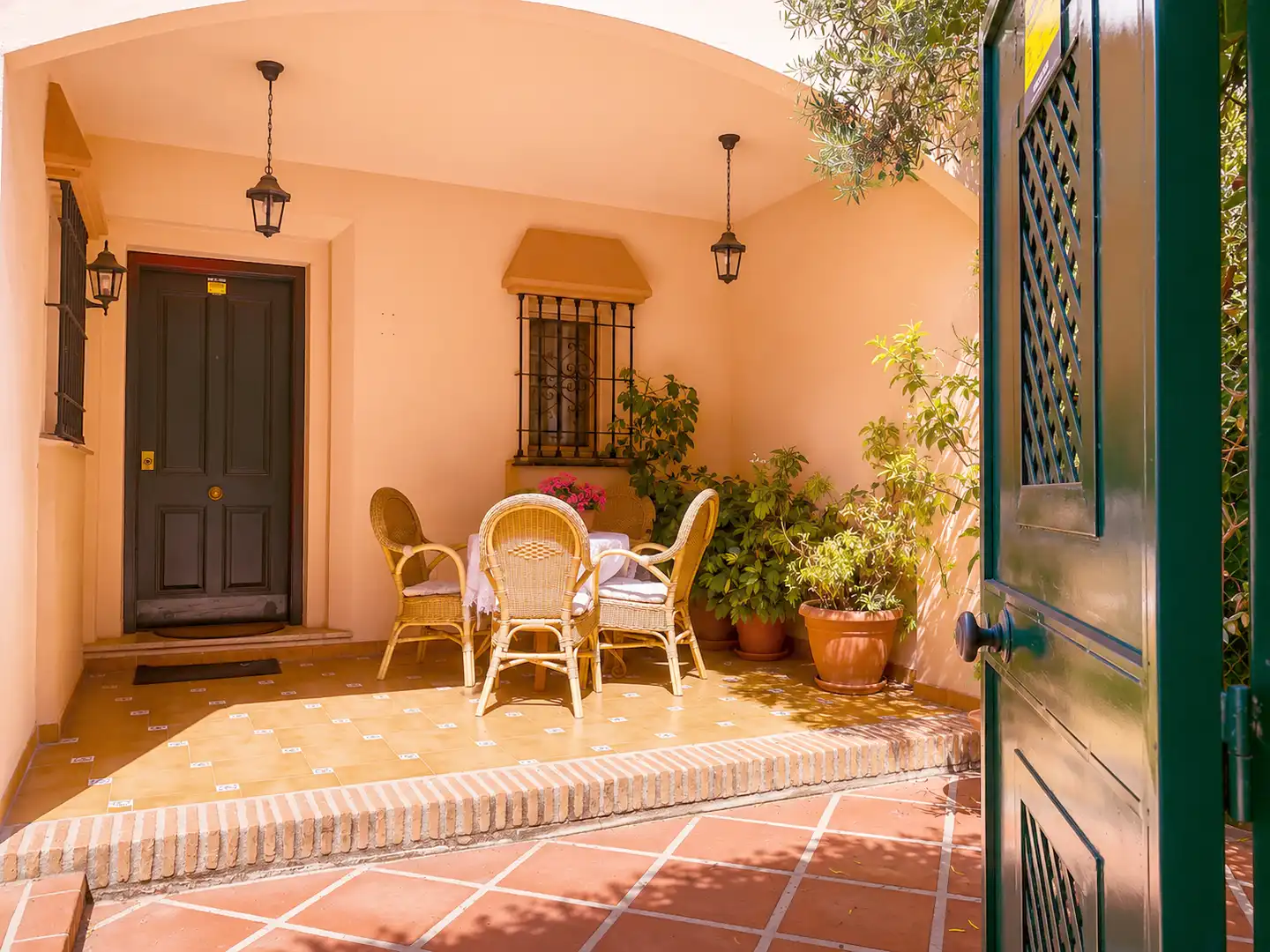 Terrassa de Casa adosada en venda en Marbella amb Jardí privat, Terrassa i Piscina