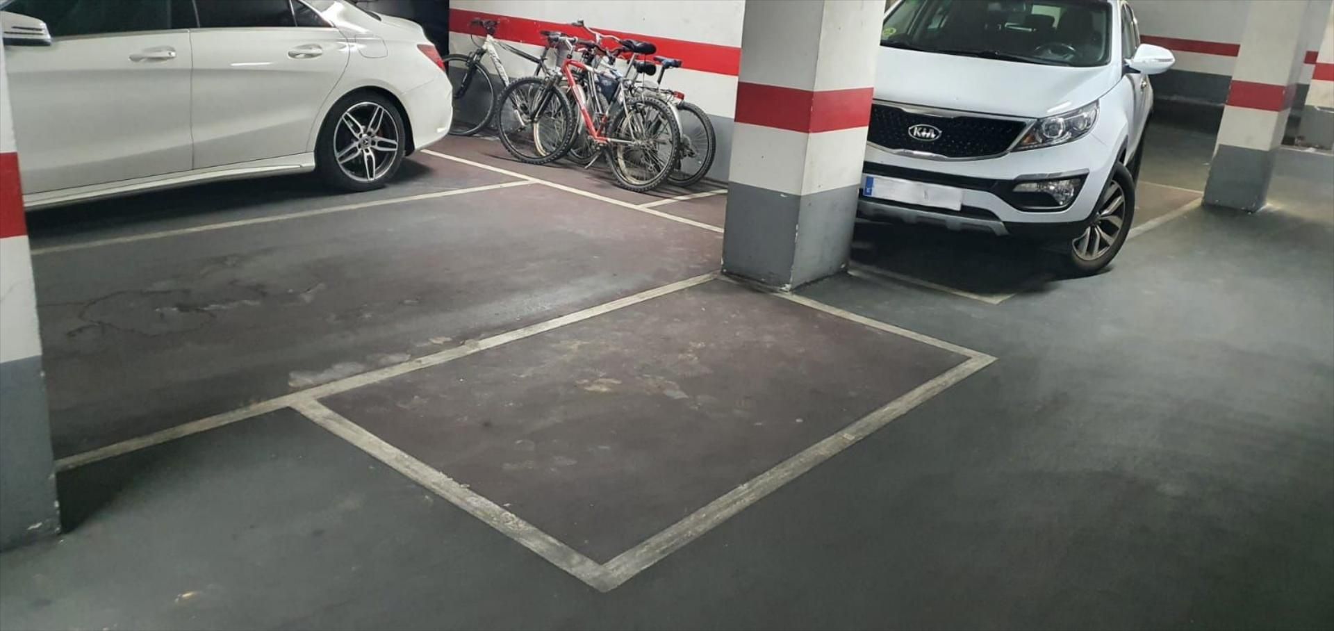 Aparcament de Garatge en venda en  Valencia Capital