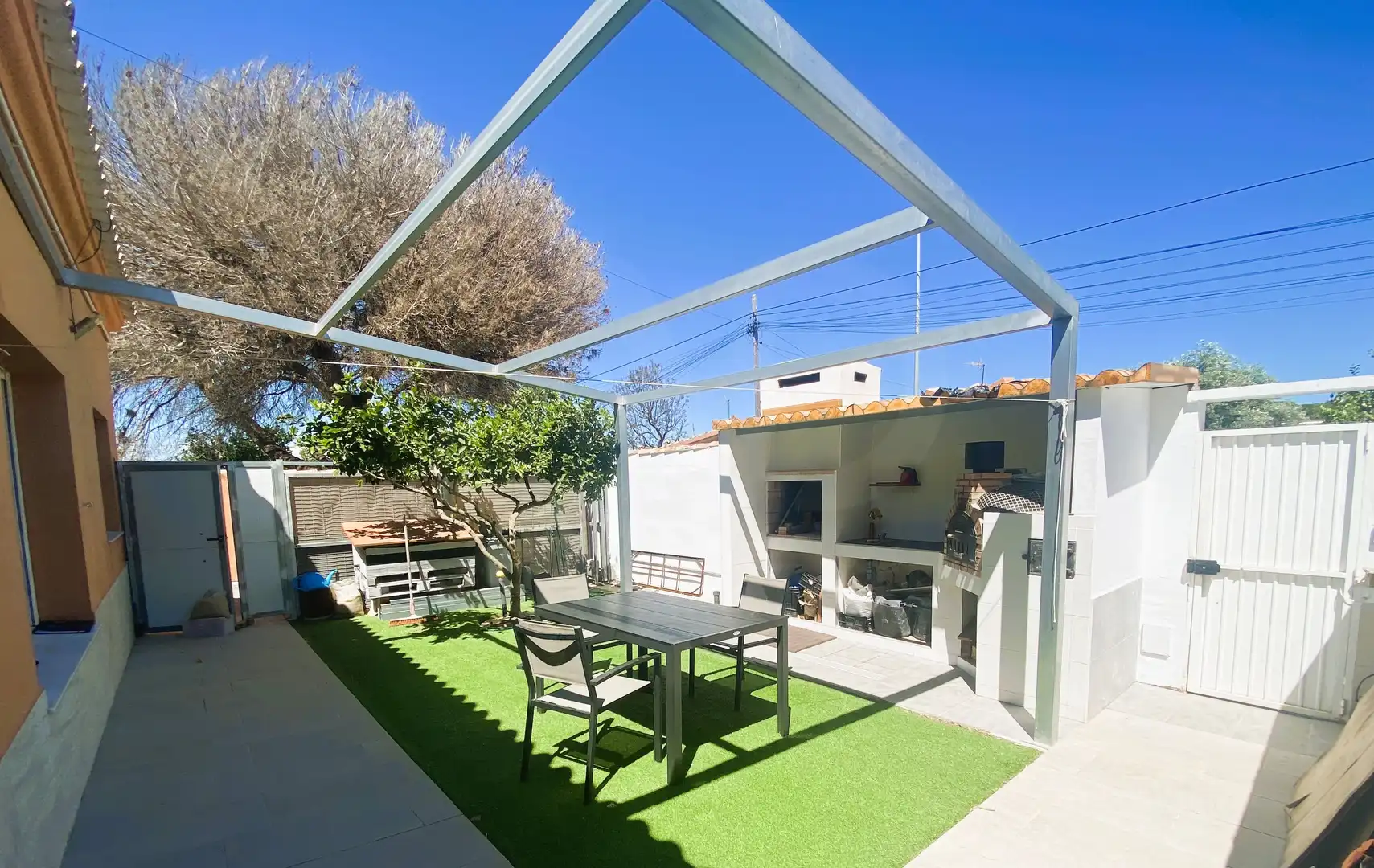 Chalet en venta en Núcleo urbano, imagen 2