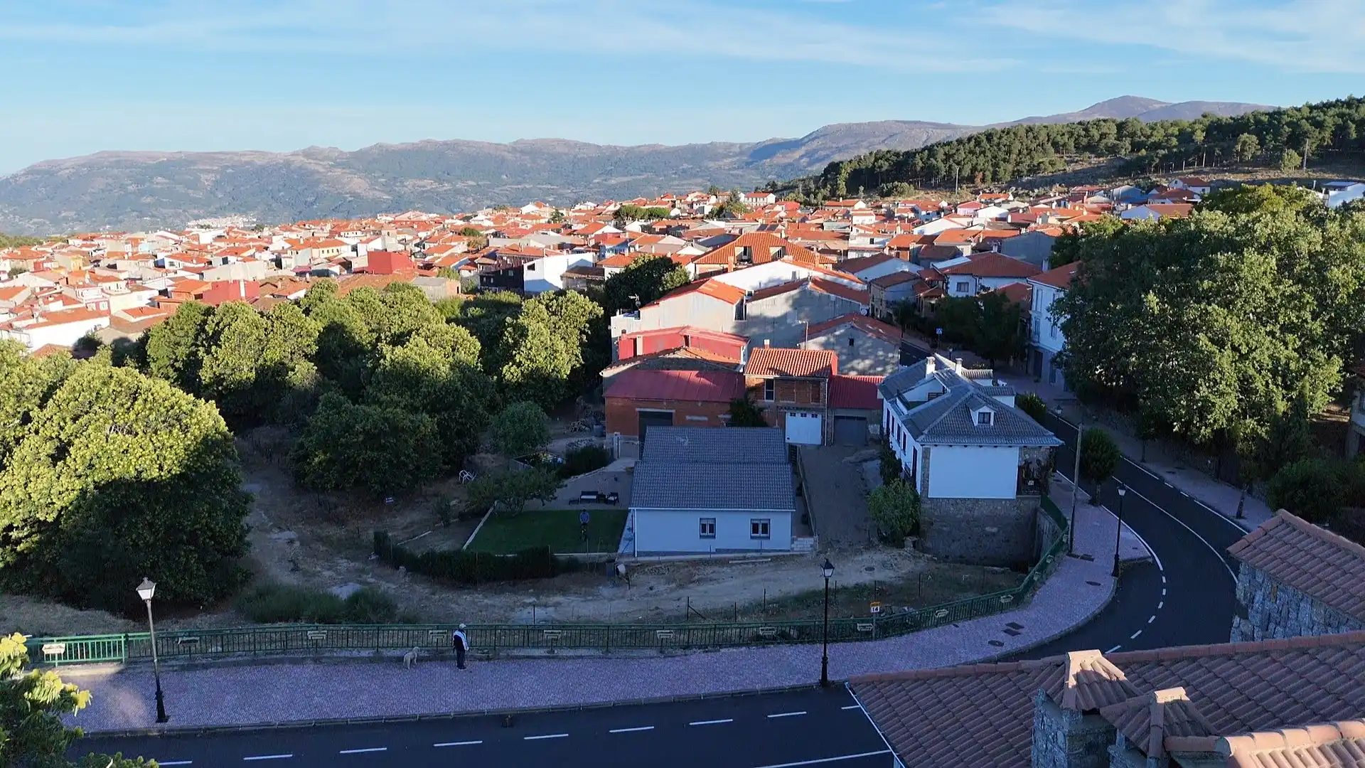 Außenansicht von Residential zum Verkauf in Piornal