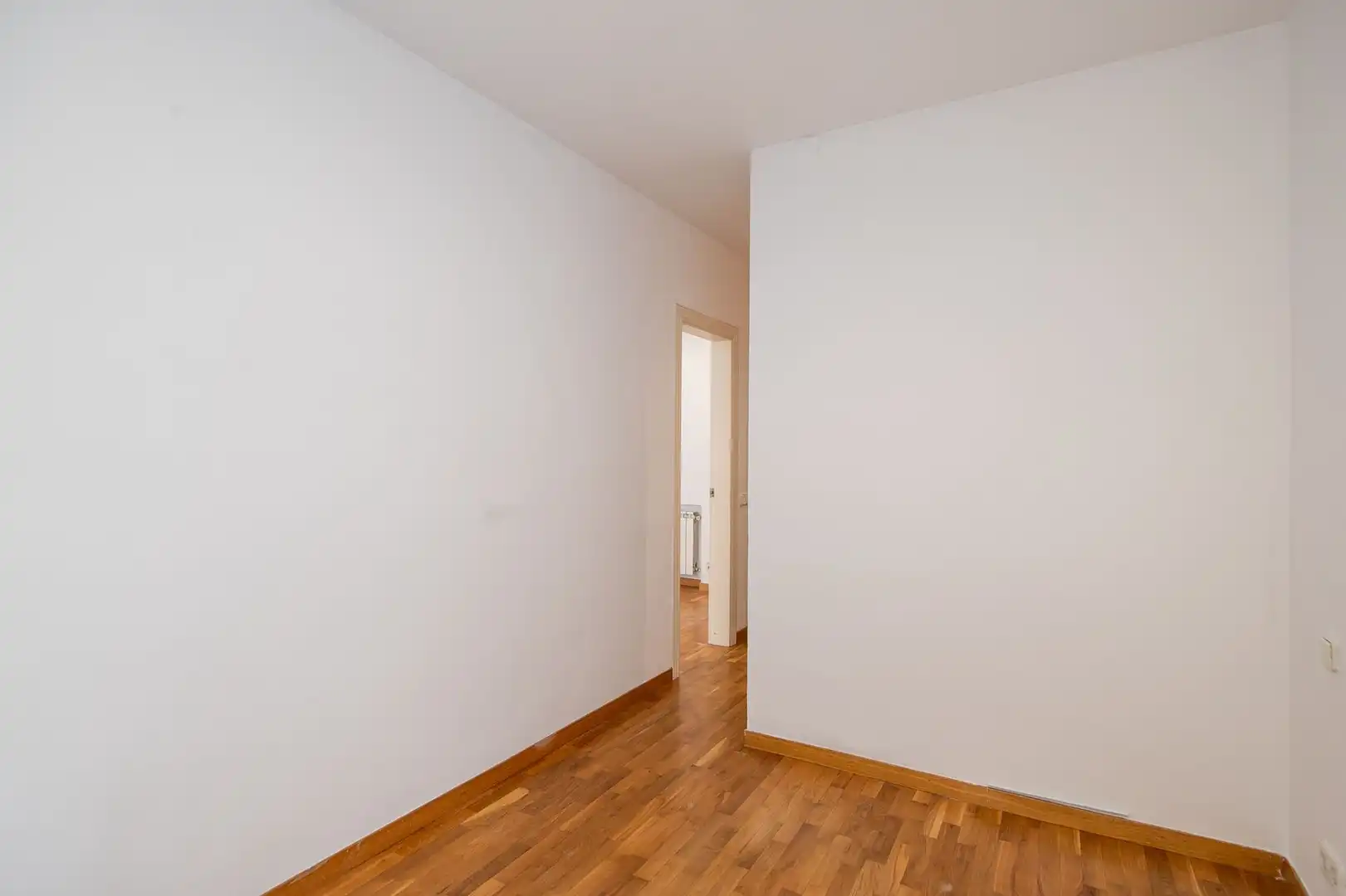 Habitación de Piso en venta en Barcelona con Aire acondicionado y Calefacción