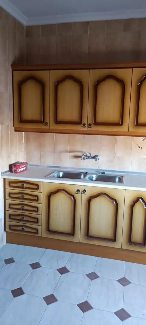 Cuina de Pis en venda en Honrubia amb Moblat i Balcó