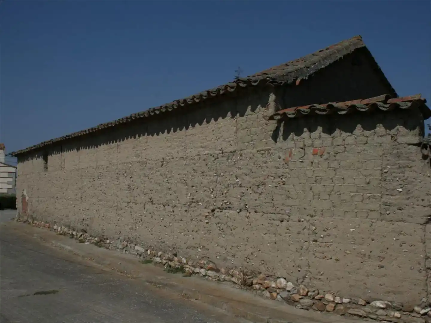Vista exterior de Finca rústica en venda en Gajates amb Jardí privat i Moblat