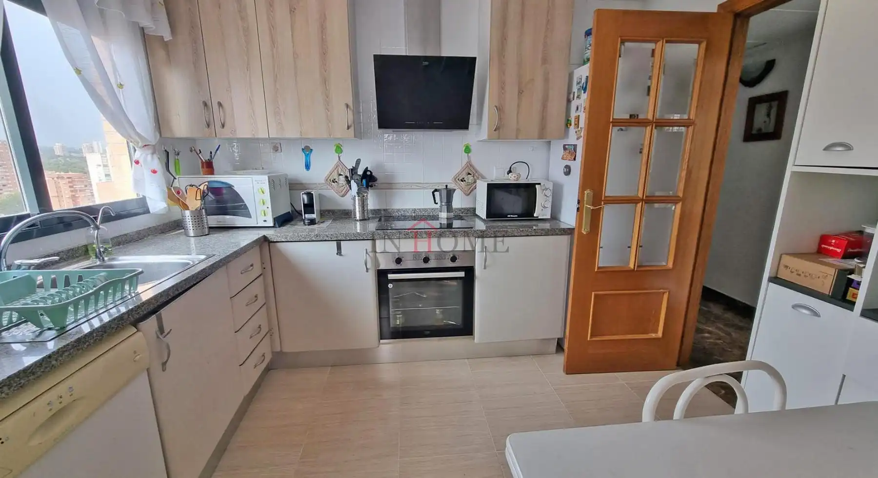 Cocina de Apartamento en venta en Benidorm con Aire acondicionado, Terraza y Amueblado