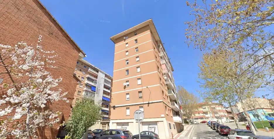 Piso en venta en C/ General Castaños, La Serreta