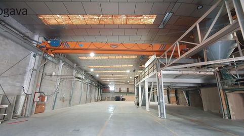 Foto 4 von Fabrikhallen zur Miete in Can Vinyals, Esparreguera