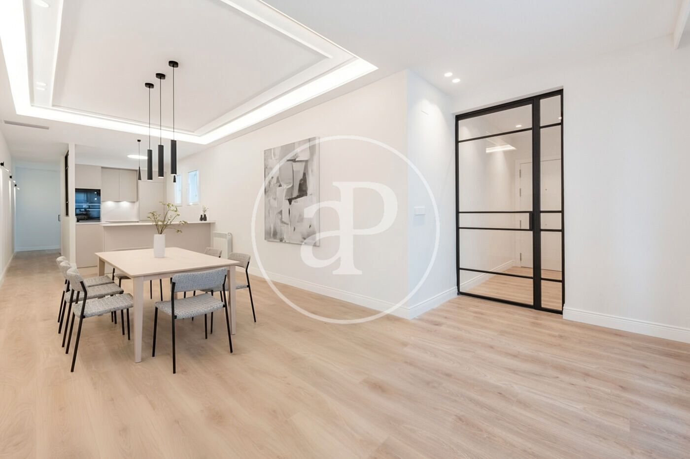 Menjador de Pis en venda en  Madrid Capital amb Aire condicionat, Calefacció i Terrassa