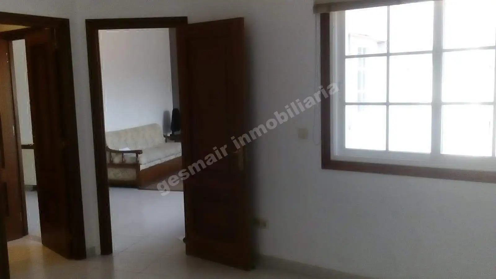 Office space with lift to rent in Rúa Michelena, imagen 3