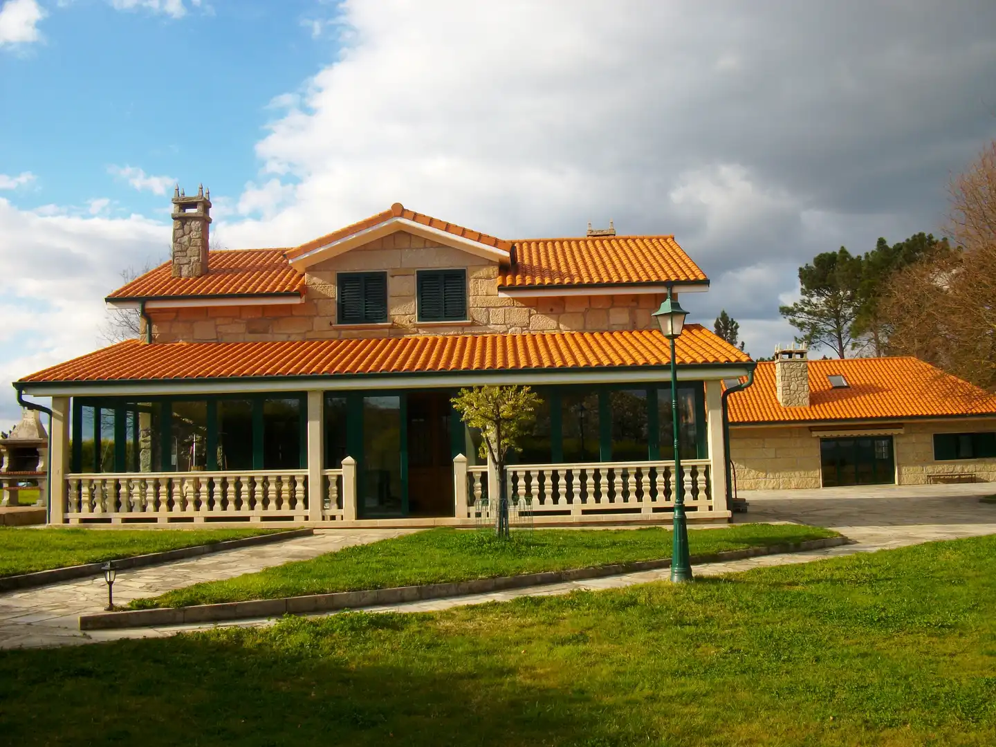 Chalet con terraza en venta en O Carballiño