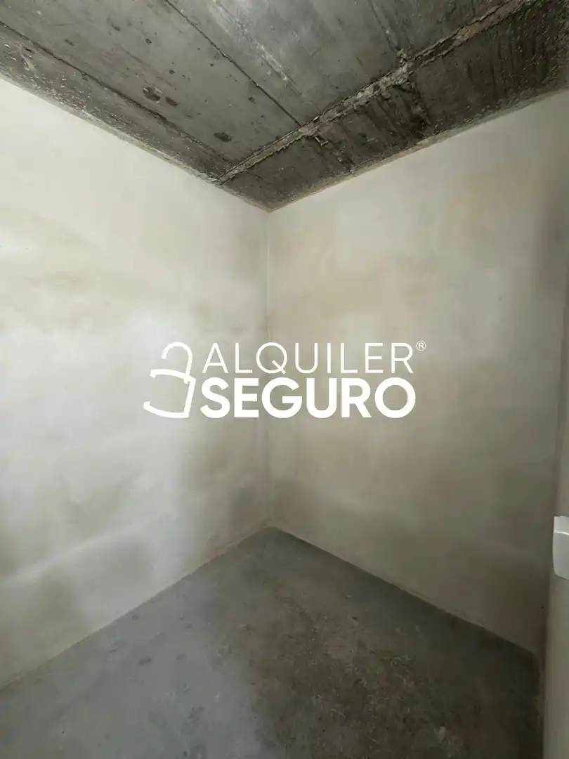 Flat for rent in de Vicente Ferrer , Ciudad de la Comunicación - Arco Ladrillo