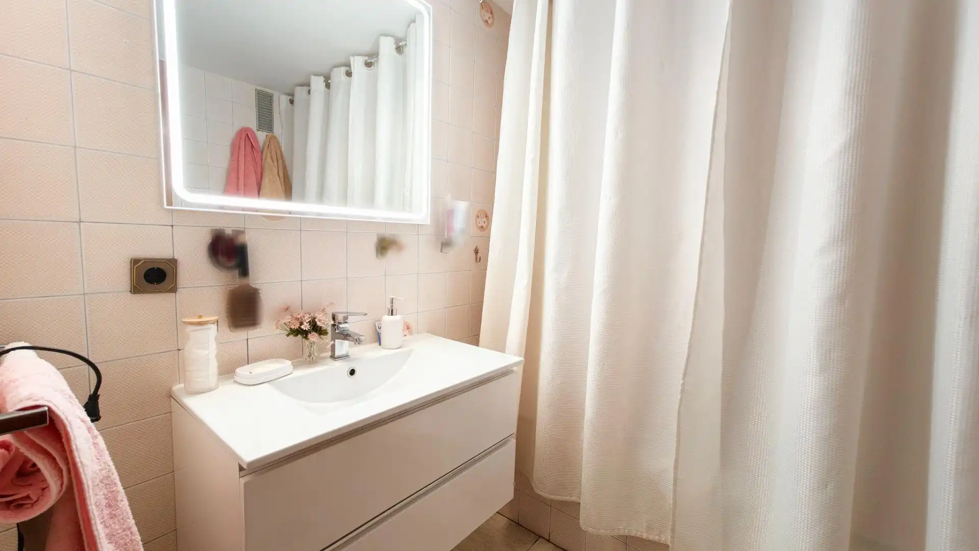 Baño de Piso en venta en Córdoba con Aire acondicionado, Calefacción y Terraza