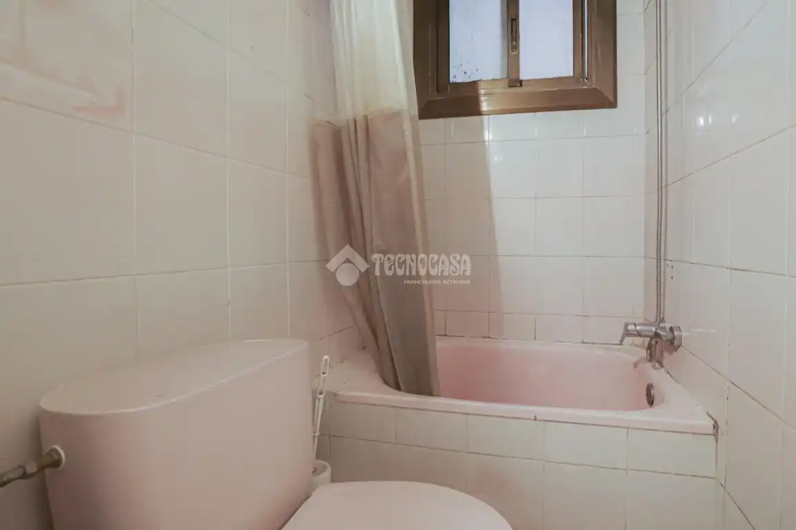 Baño de Piso en venta en L'Hospitalet de Llobregat