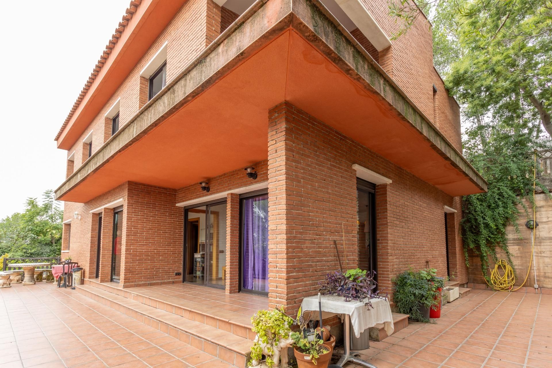 Exterior view of House or chalet for sale in Corbera de Llobregat  with Heating, Private garden and Terrace