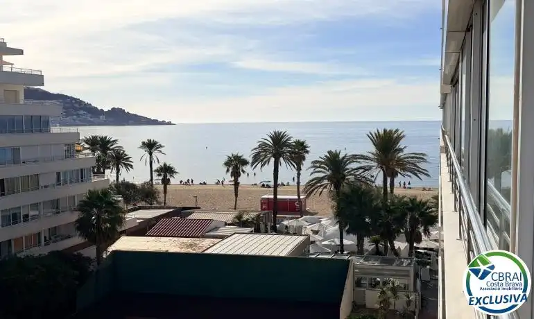 Apartamento con piscina en venta en Avinguda de la Gola de l'Estany, imagen 4