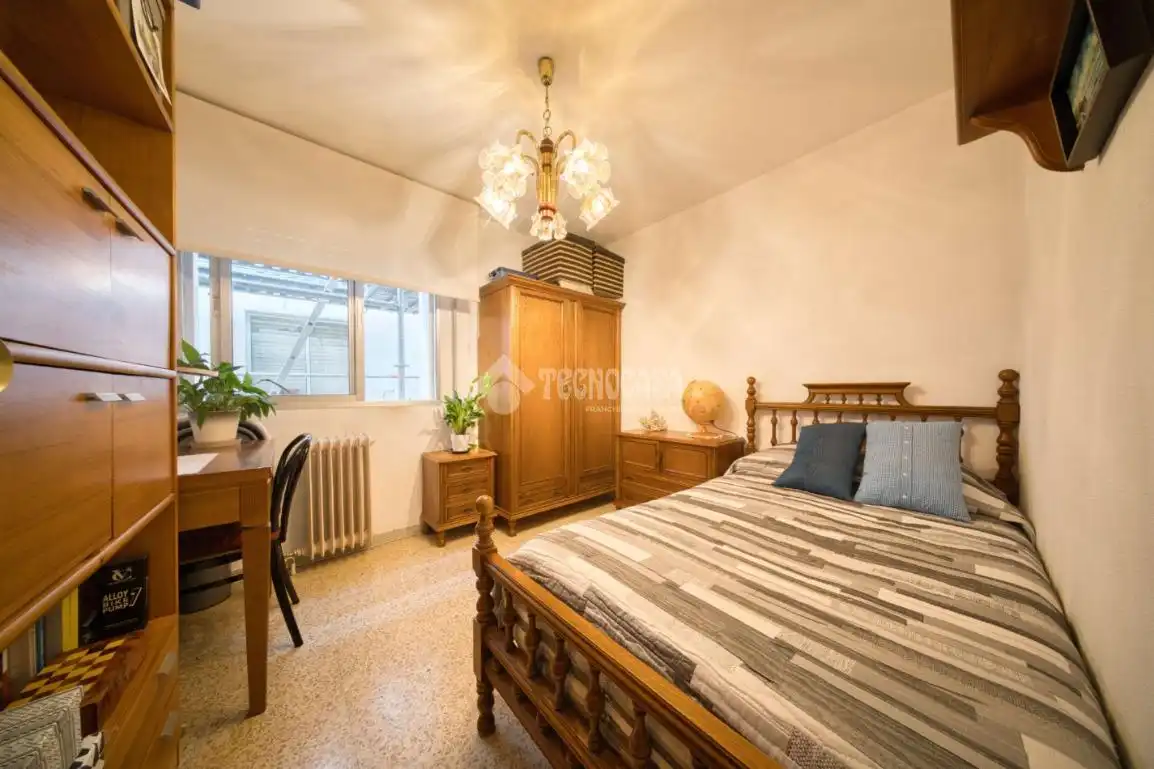 Habitación de Piso en venta en Valladolid con Calefacción