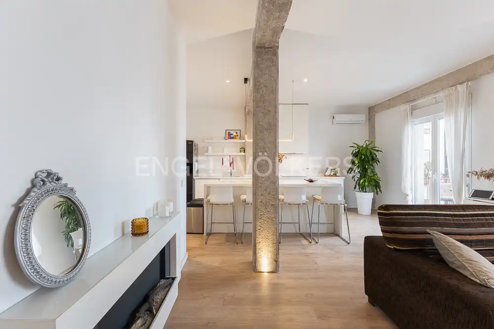 Living room of Flat for rent in Valencia  with Air Conditioner, Heating and Parquet flooring